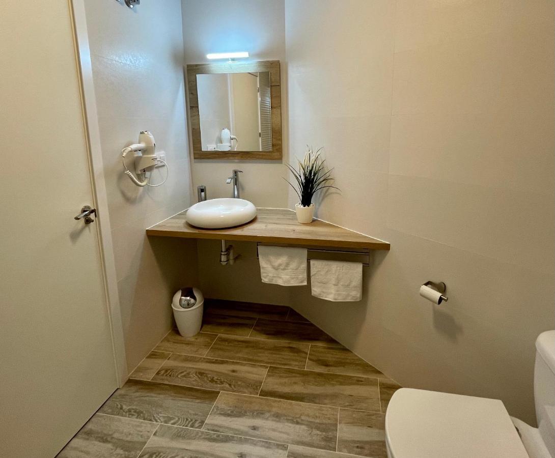 Apartamento Eucalipto Sotillo de la Adrada Exterior foto