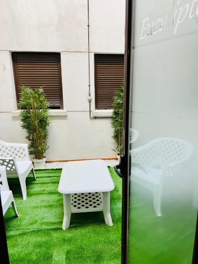 Apartamento Eucalipto Sotillo de la Adrada Exterior foto